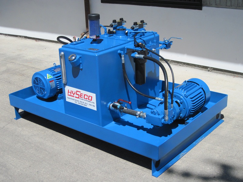 Dual 7 1/2 HP motor w/ Parker PD028 pump